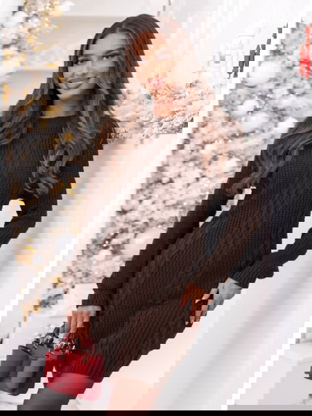 Czekoladowa swetrowa...