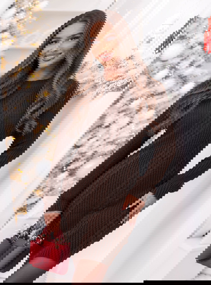 Czekoladowa swetrowa sukienka z ozdobnym splotem Jessamyn