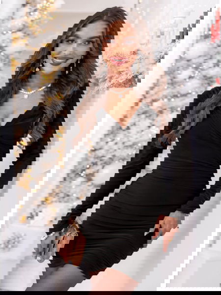 Czarna świąteczna sukienka... 2