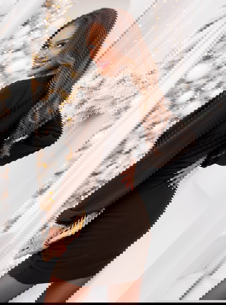 Czekoladowa sukienka mini na święta z...