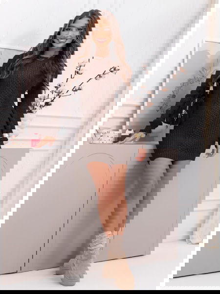 Czekoladowa swetrowa...