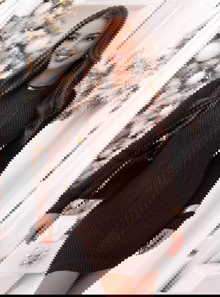 Czekoladowa swetrowa sukienka z...