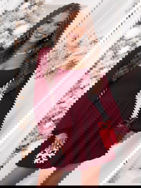 Bordowa rozkloszowana...