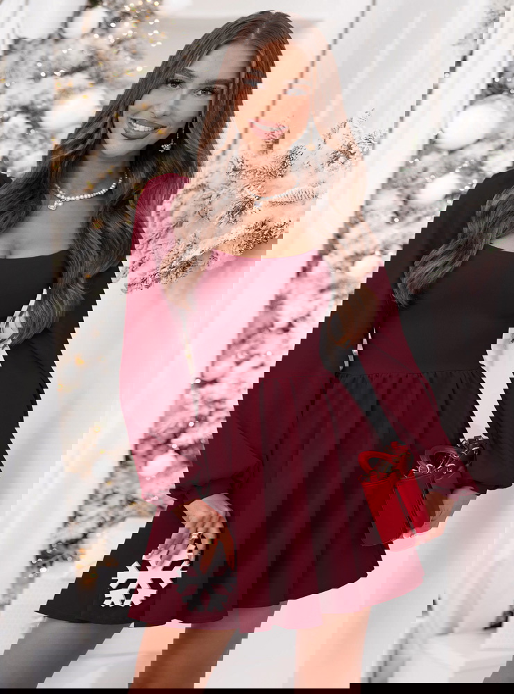 Bordowa rozkloszowana sukienka z...