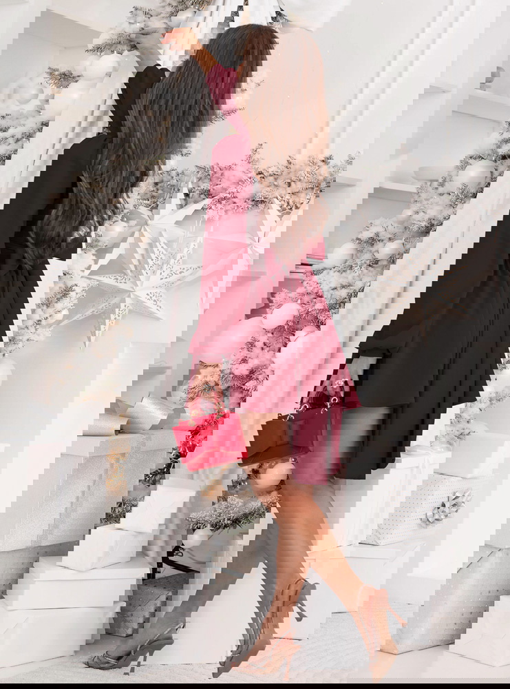 Bordowa rozkloszowana sukienka z...