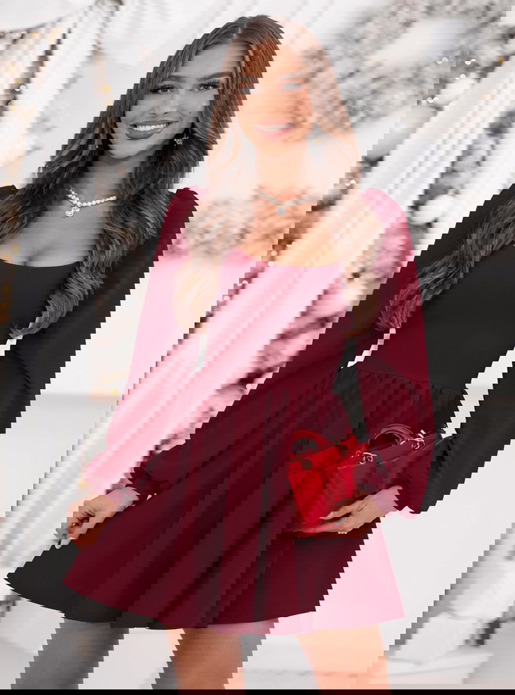 Bordowa rozkloszowana sukienka z...