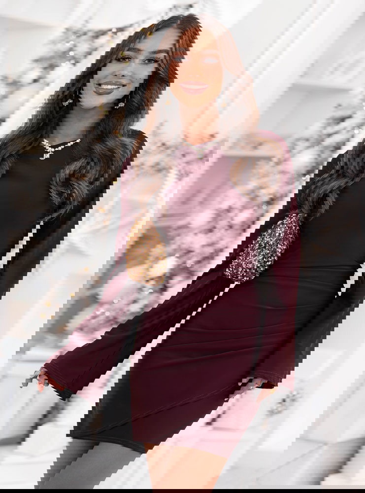 Bordowa dopasowana sukienka mini na...