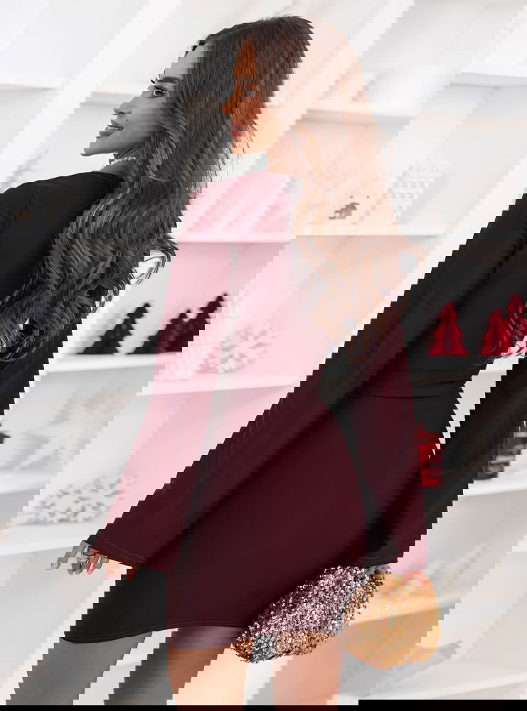 Bordowa dopasowana sukienka mini na...