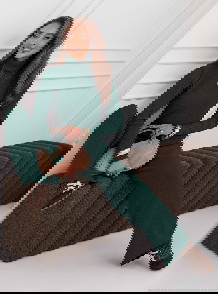 Komplet bluzka z golfem i szerokie...