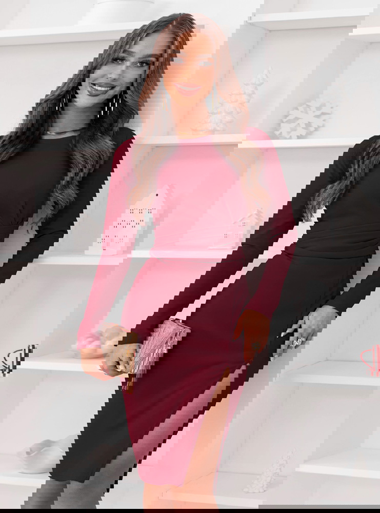 Bordowa dopasowana sukienka na święta...