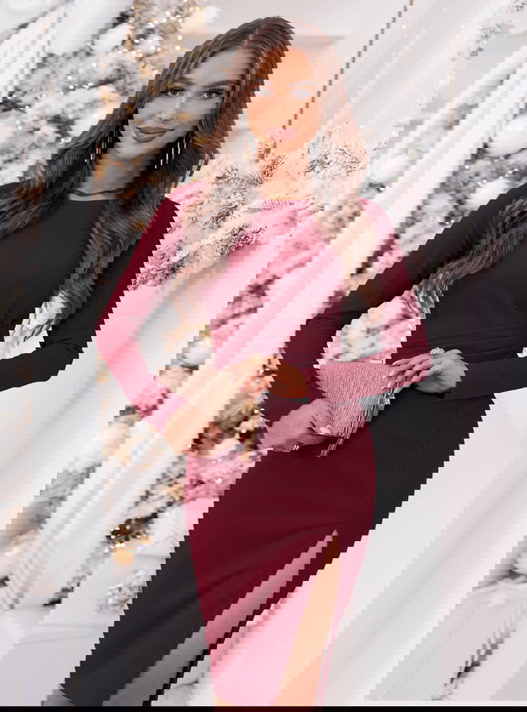 Bordowa dopasowana sukienka na święta...