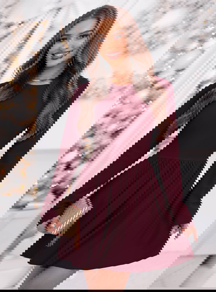 Bordowa rozkloszowana świąteczna...