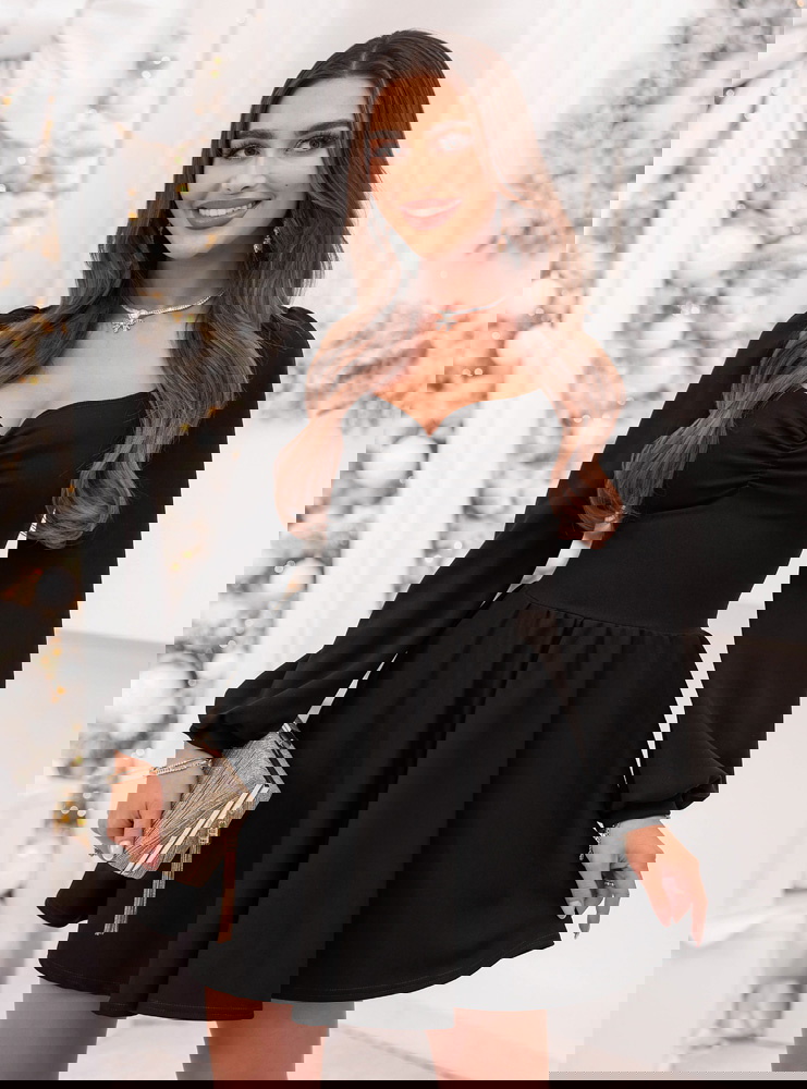 Czarna świąteczna sukienka z...