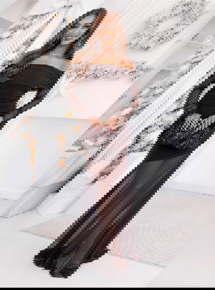 Czekoladowa sukienka na święta typu...