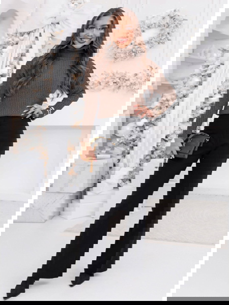 Czekoladowy sweter z golfem... 2