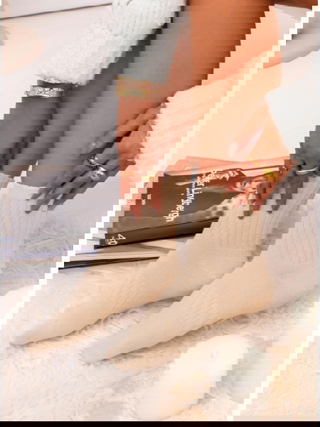 Beżowe damskie skarpetki... 2