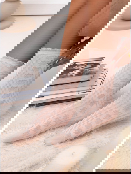 Pudrowe skarpetki z...