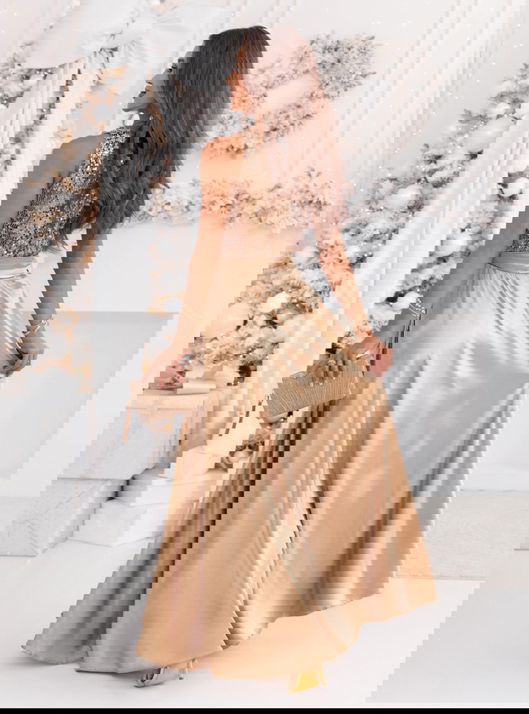 Złota długa satynowa sukienka na...