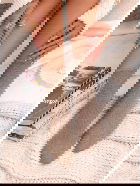 Skarpetki z ozdobną... 2