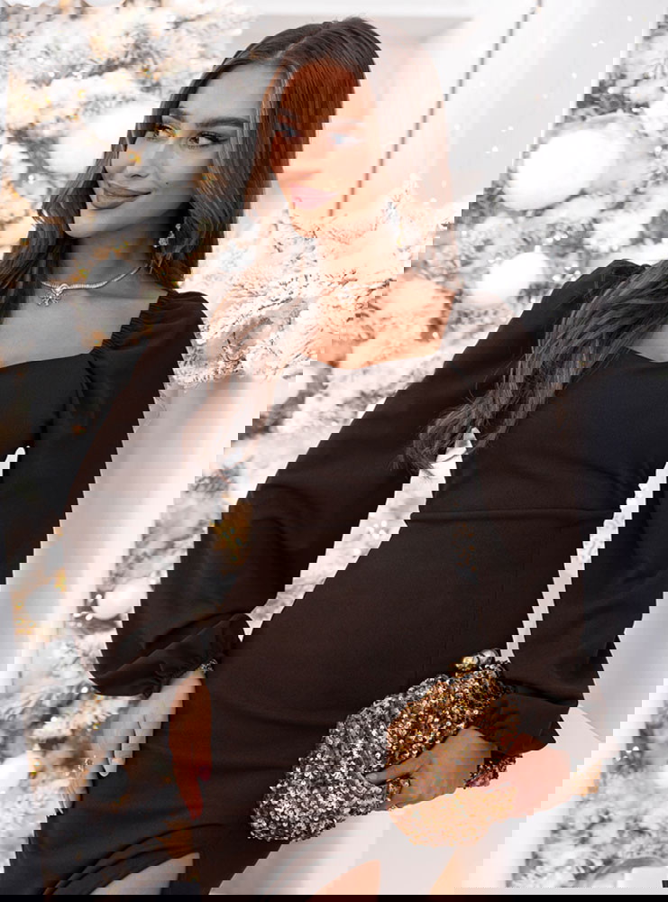 Czekoladowa sukienka świąteczna z...