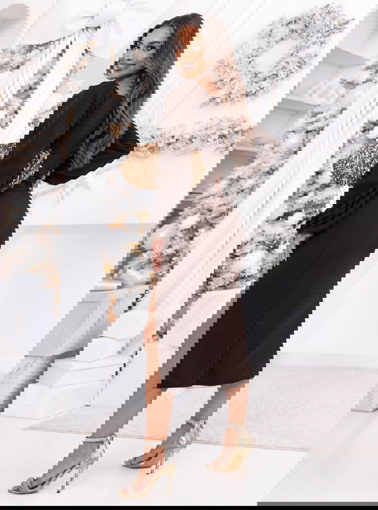 Czekoladowa sukienka świąteczna z...