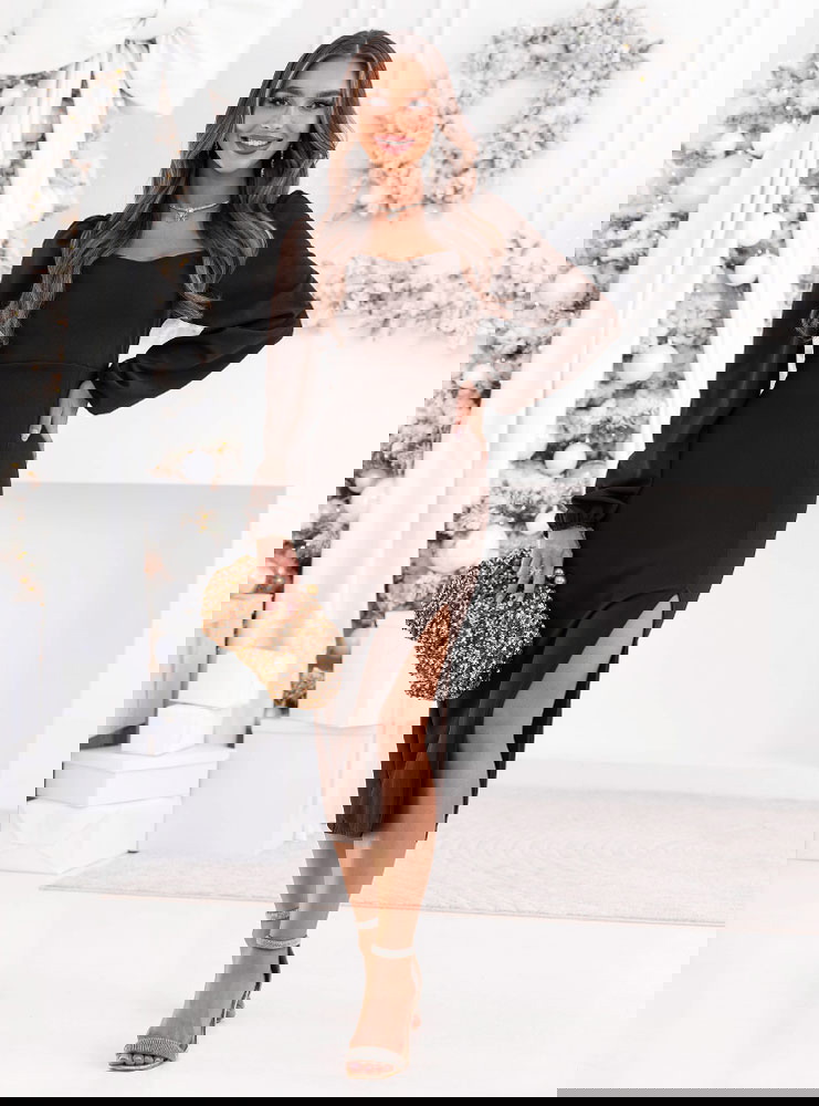 Czekoladowa sukienka świąteczna z...