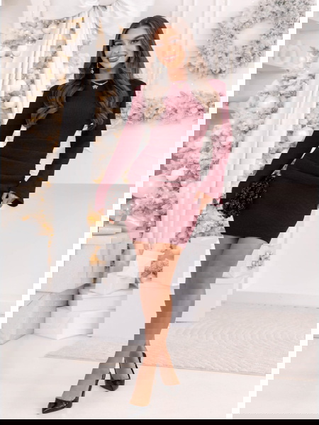 Bordowa prążkowana sukienka...