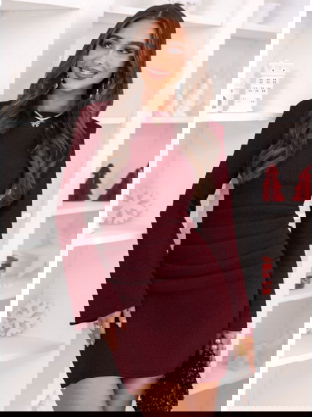 Bordowa prążkowana sukienka... 2