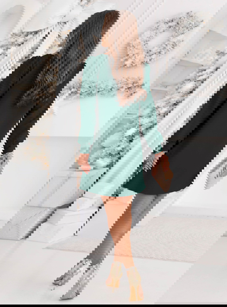 Trapezowa świąteczna sukienka Meladee...