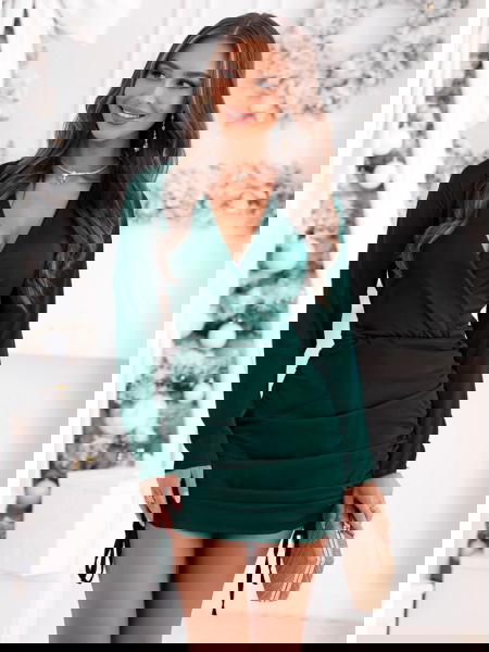 Satynowa sukienka na święta...