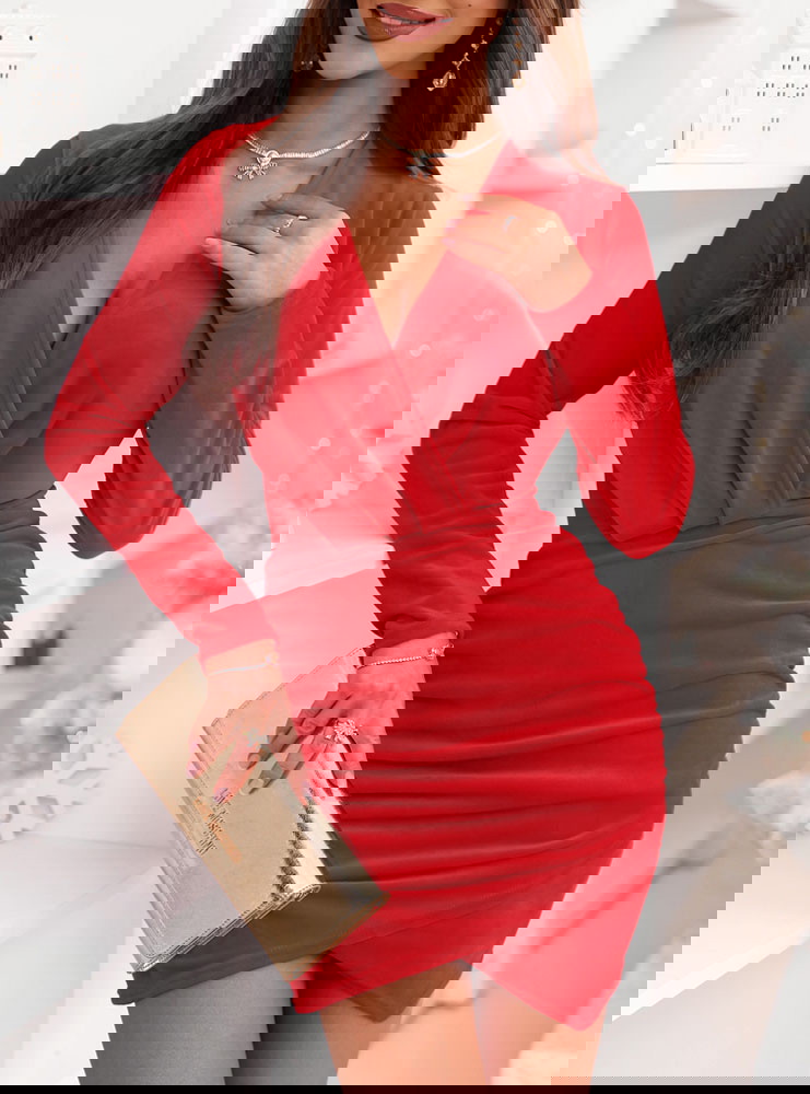 Malinowa welurowa sukienka z...