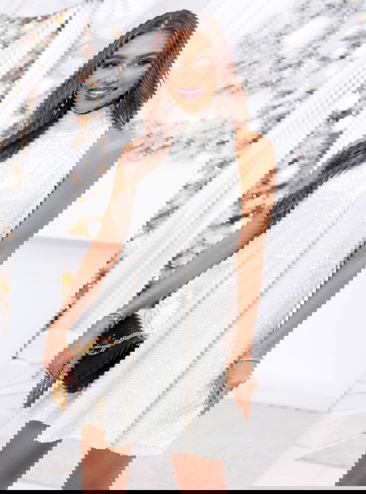 Biała cekinowa sukienka na święta z...