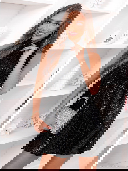 Czarna cekinowa sukienka na...