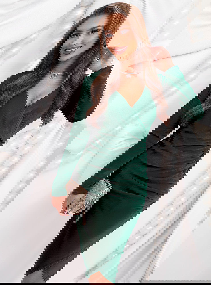 Welurowa świąteczna sukienka z...