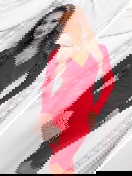 Malinowa welurowa...