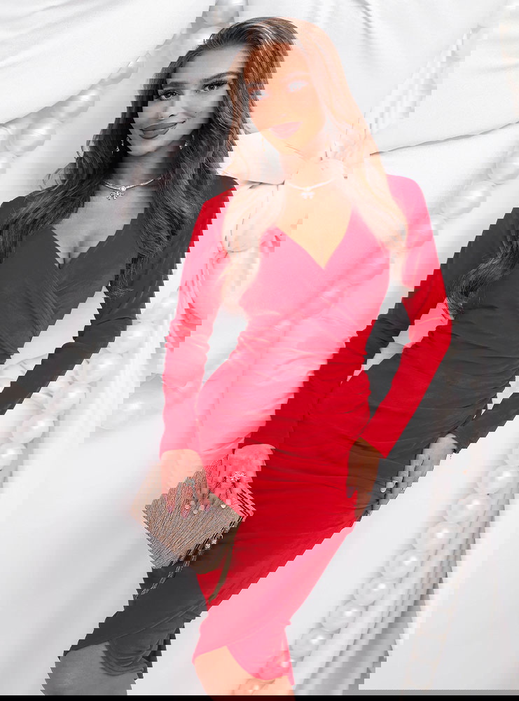 Malinowa welurowa świąteczna sukienka...