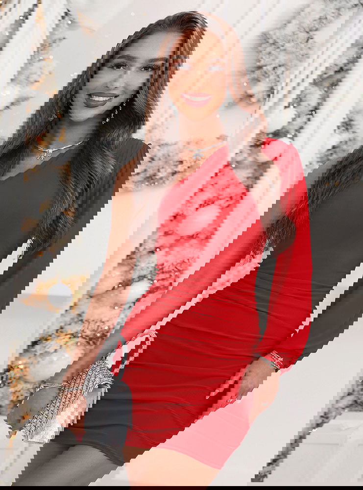 Malinowa świąteczna sukienka na jedno...