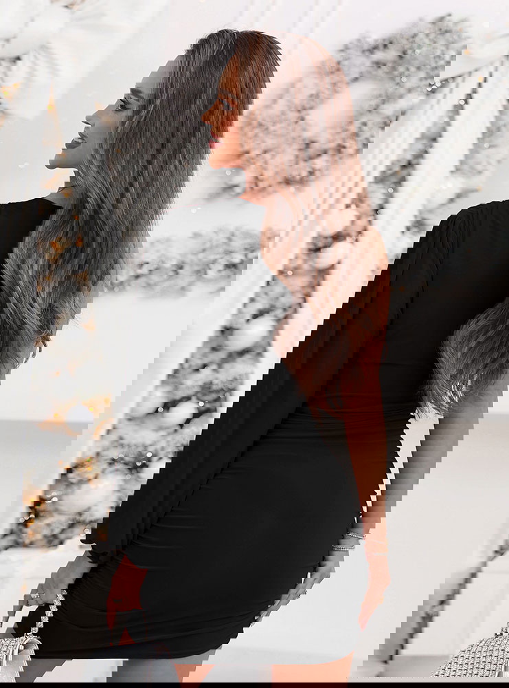 Czarna świąteczna sukienka na jedno...