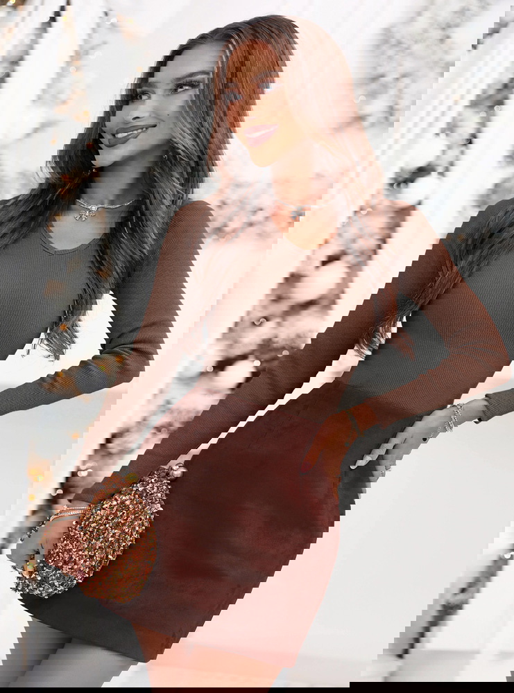 Prążkowana bluzka z dekoltem w serek...