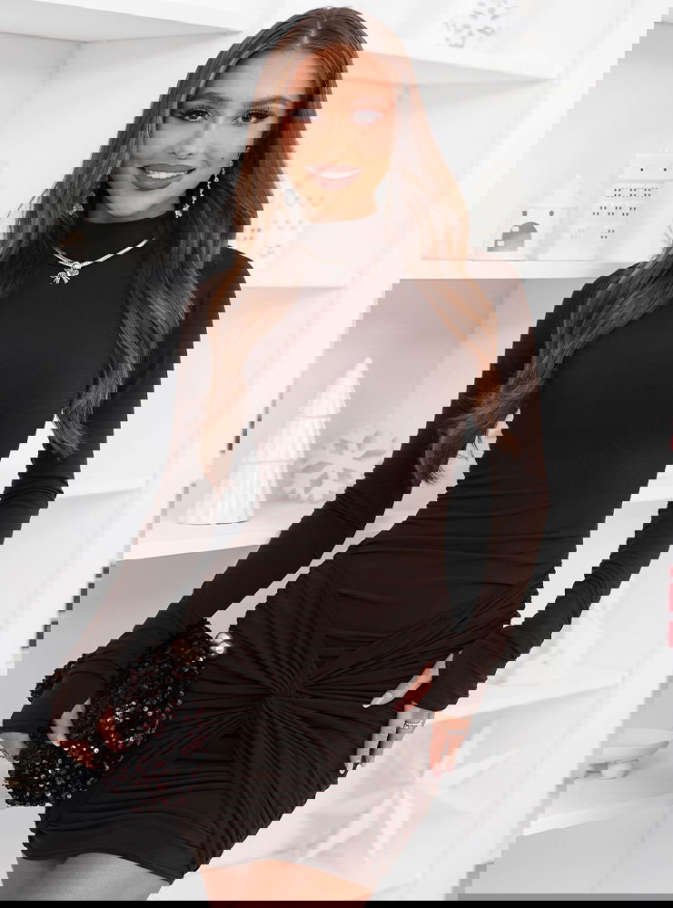 Czekoladowa sukienka mini na święta z...