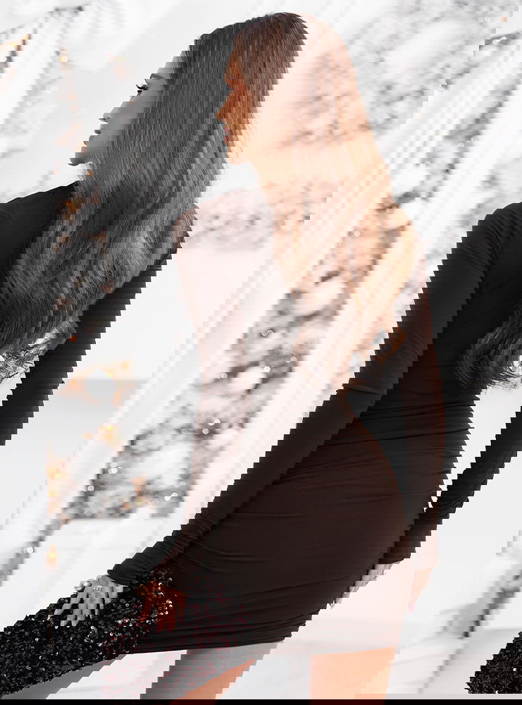 Czekoladowa sukienka mini na święta z...