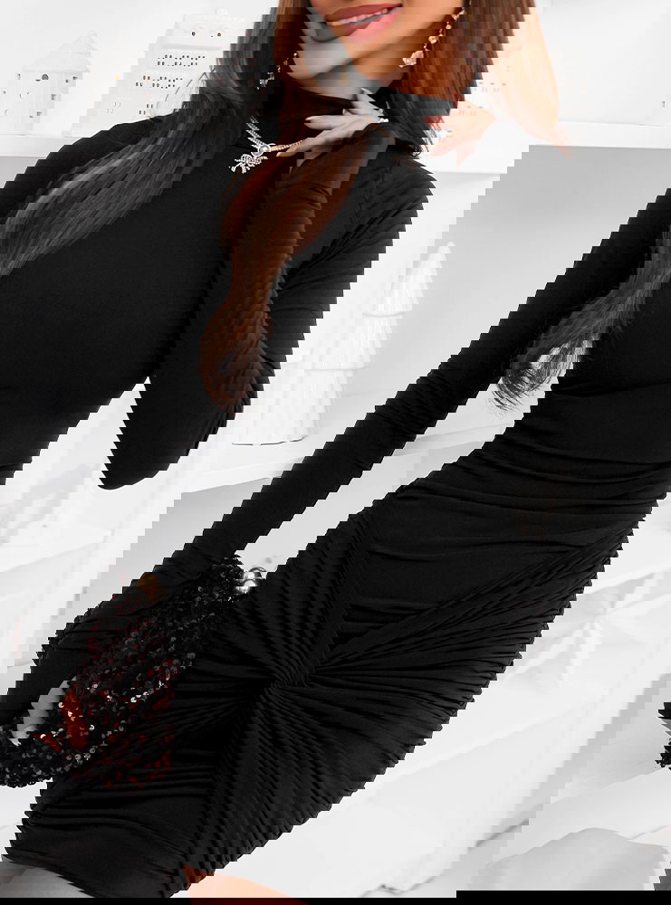 Czarna sukienka mini na święta z...