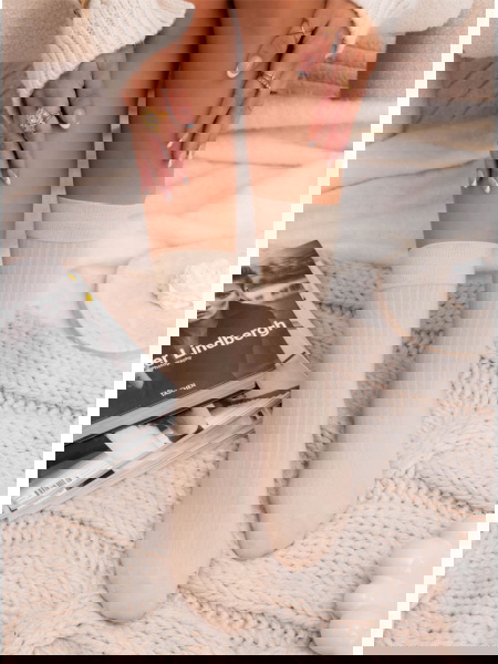 Beżowe długie skarpetki w... 2