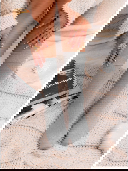 Długie skarpetki w prążek...