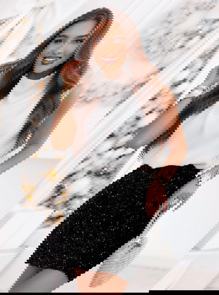 Czarna cekinowa świąteczna mini...