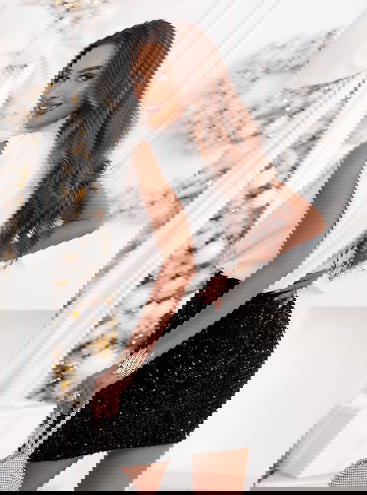 Czarna cekinowa świąteczna mini...