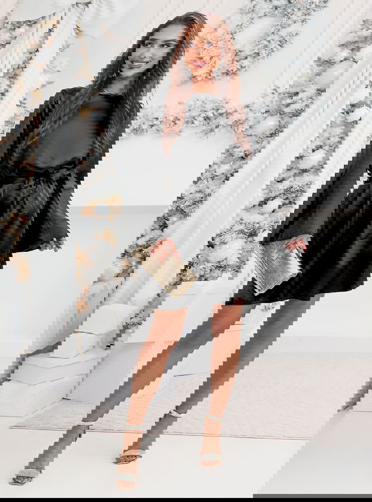 Czarna atłasowa sukienka na święta z...