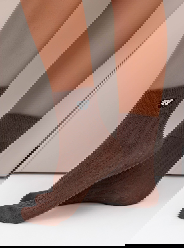 Czekoladowe damskie skarpetki z...