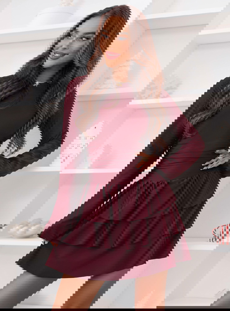 Bordowy świąteczny kombinezon jak...