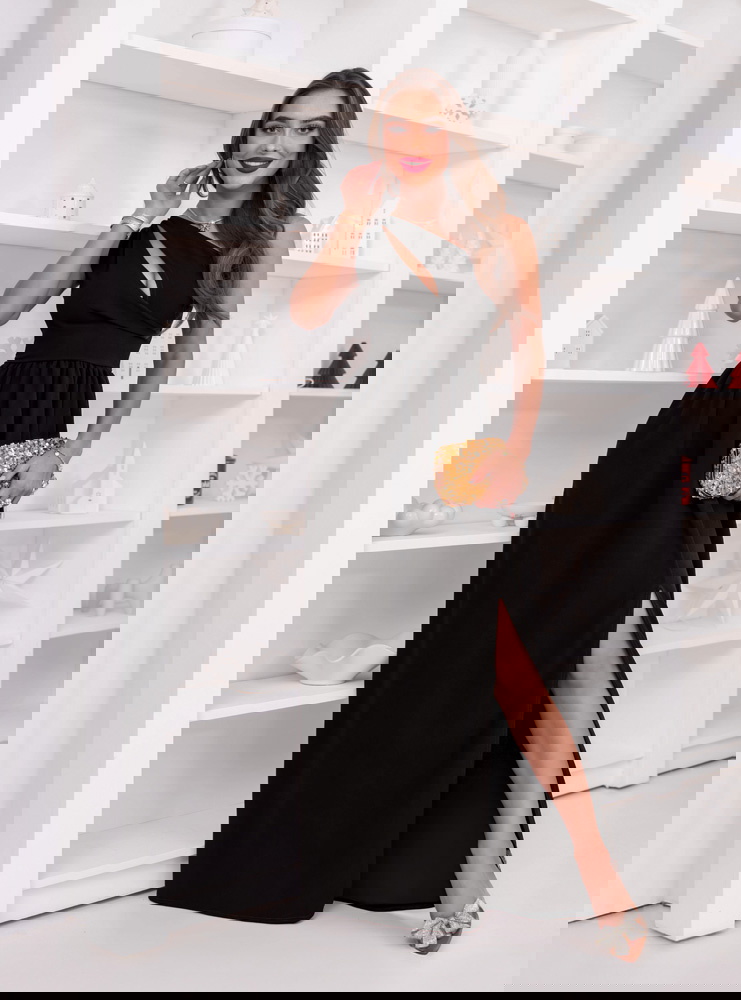 Czarna świąteczna sukienka na jedno...